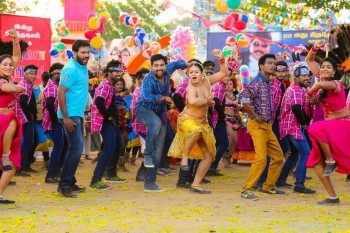 Adra Machan Visilu Tamil Film Photos - 1 of 14