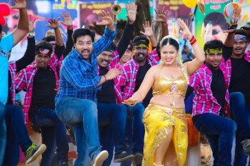 Adra Machan Visilu Tamil Film Photos - 6 of 14