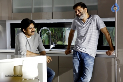 Agnyaathavaasi Working Stills And Posters - 13 of 19