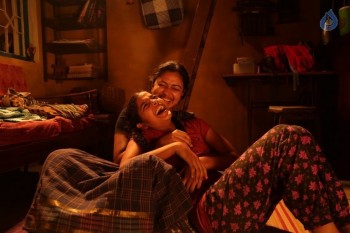 Amma Kanakku Tamil Movie Photos - 28 of 57