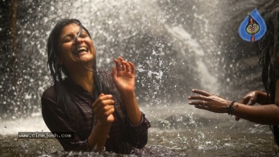 Aruvi Tamil Movie Stills And Posters - 13 of 20
