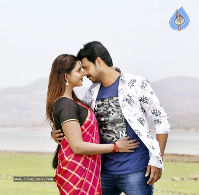 Asalem Jarigindi Movie Stills - 3 of 3