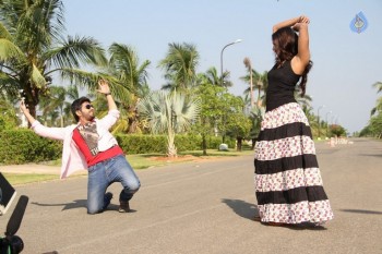Ayyo Rama Movie Photos and Posters - 39 of 64