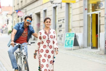 Babu Bangaram Movie Gallery - 9 of 31