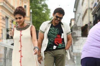 Babu Bangaram Movie Gallery - 15 of 31