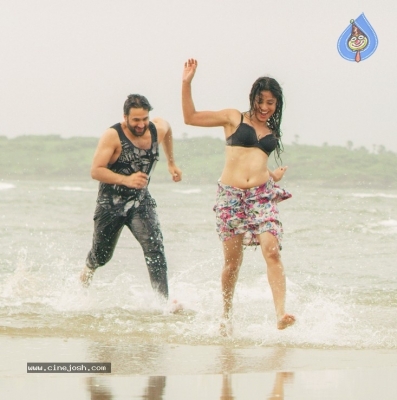  Beautiful Movie Stills - 7 of 7