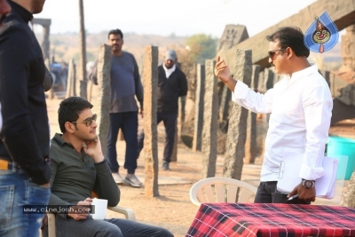 Bharat Ane Nenu Working Stills - 7 of 9