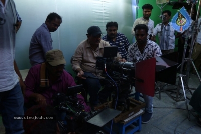 Breaking News Tamil  Movie Working Stills - 3 of 19