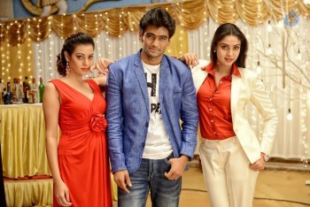 Chal Chal Gurram Movie Stills - 28 of 25