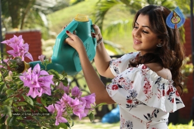 Charlie Chaplin 2 Movie Stills - 29 of 41