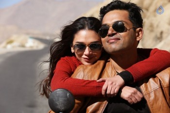 Cheliyaa Movie New Photos - 13 of 19