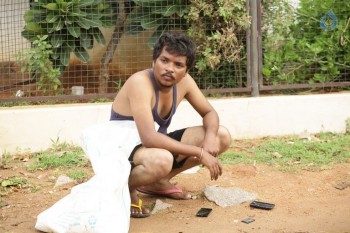 Chinni Chinni Ashalu Nalo Regene Photos and Posters - 2 of 21