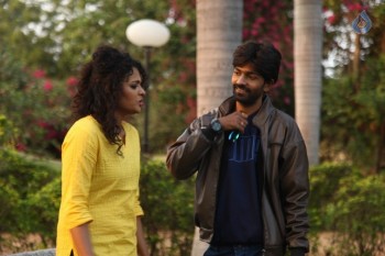 Chinni Chinni Ashalu Nalo Regene Photos and Posters - 4 of 21