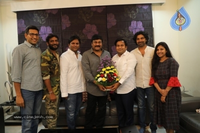 Chiranjeevi Appreciates George Reddy Team - 12 of 16