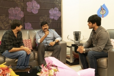 Chiranjeevi With Arjun Suravaram Team  - 6 of 9