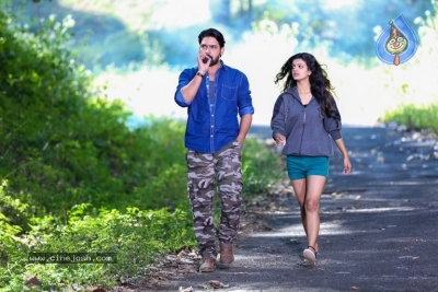 Deshamlo Dongalu Paddaru Movie Stills - 3 of 7