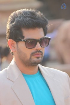 Dil Unna Raju Premalo Paddadu Posters and Photos - 10 of 47