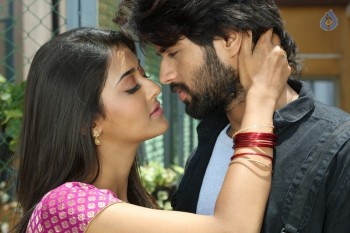  Dwaraka Movie Photos - 5 of 14