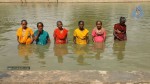 En Nenjai Thottaye Tamil Movie Stills - 23 of 46