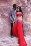 En Vazhi Thani Vazhi Tamil Movie Stills - 32 of 28