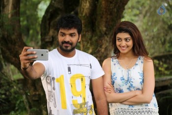 Enakku Vaaitha Adimaigal Tamil Film Photos - 14 of 29