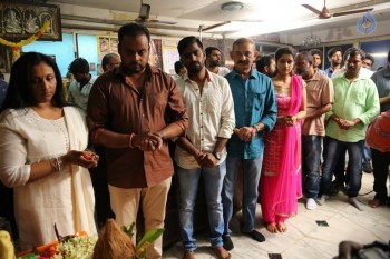 Enakku Vaaitha Adimaigal Tamil Film Photos - 25 of 29