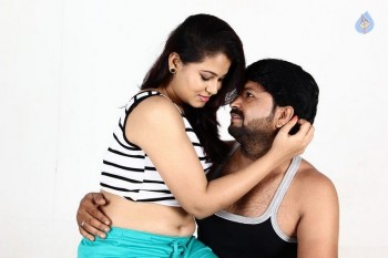 Ennai Piriyadhey Tamil Movie Photos - 32 of 41