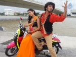 Ennamo Edho Tamil Movie New Photos - 22 of 24