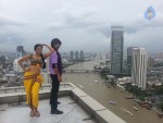 Ennamo Edho Tamil Movie New Photos - 24 of 24