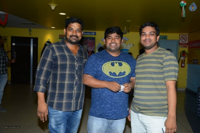 Evaru  Premier Show Photos - 2 of 21