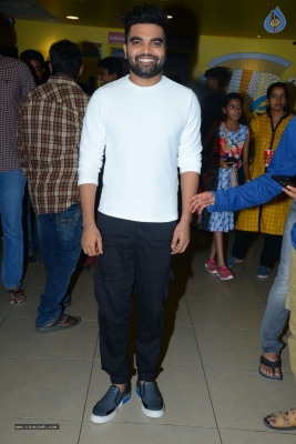 Evaru  Premier Show Photos - 5 of 21