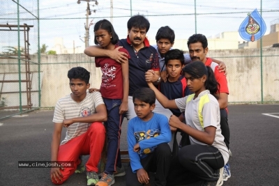 Ezhumin Movie Stills - 4 of 9