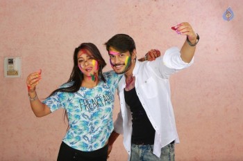 Iddari Madhya 18 Movie Photos - 13 of 20