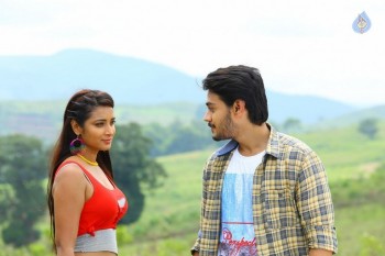 Iddari Madhya 18 Movie Photos - 14 of 20