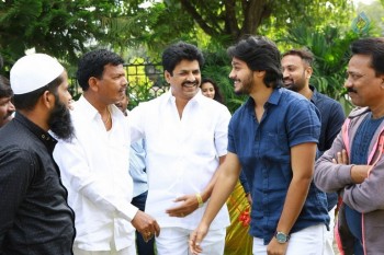 Iddari Madhya 18 Movie Photos - 19 of 20