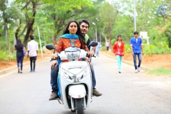 Iddari Madhya 18 Movie Stills - 1 of 46