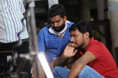 Inthalo Ennenni Vinthalo Movie Photos - 29 of 39