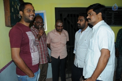 Inthalo Ennenni Vinthalo Movie Photos - 31 of 39