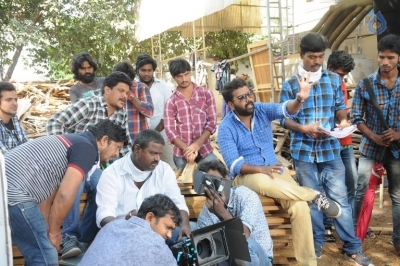 Inthalo Ennenni Vinthalo Movie Photos - 37 of 39