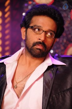 Iruvar Oppandham Tamil Film Photos - 15 of 49