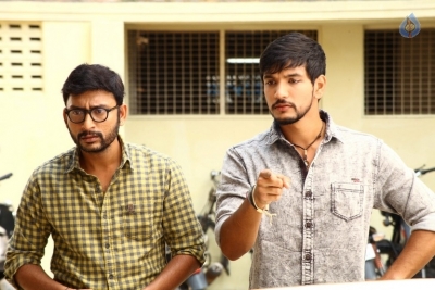 Ivan Thanthiran Tamil Movie Stills - 20 of 31