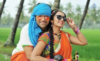 Jata Kalise Photos and Posters - 2 of 6