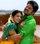 Kanniyum Kaaliyum Sema Kaadhal Tamil Movie Stills - 29 of 31