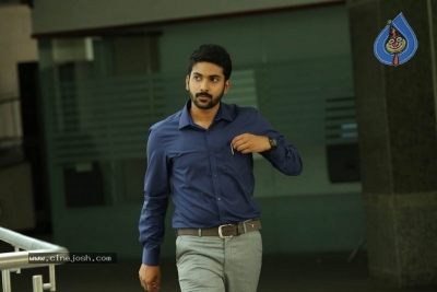 Kathiruppor Pattiyal Tamil Movie Pics - 24 of 26