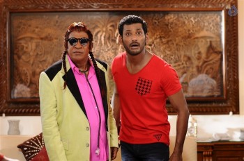 Kaththi Sandai Tamil Movie Pics - 12 of 35