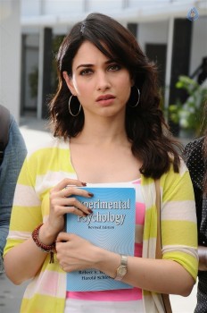 Kaththi Sandai Tamil Movie Pics - 24 of 35