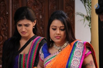 Kotha Kothaga Unnadi Movie New Photos - 13 of 42