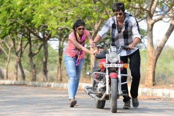 Kotha Kothaga Unnadi Movie Photos - 14 of 27