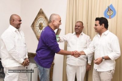 KTR Wished Ullala Ullala Team - 2 of 6