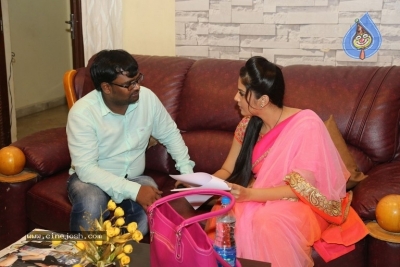 Kutumba Katha Chitram Working Stills - 25 of 63